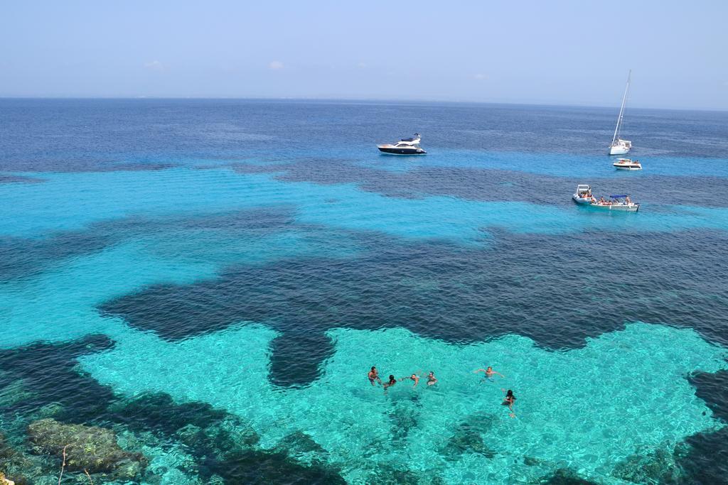 Hotel Il Portico Φαβινιάνα Εξωτερικό φωτογραφία