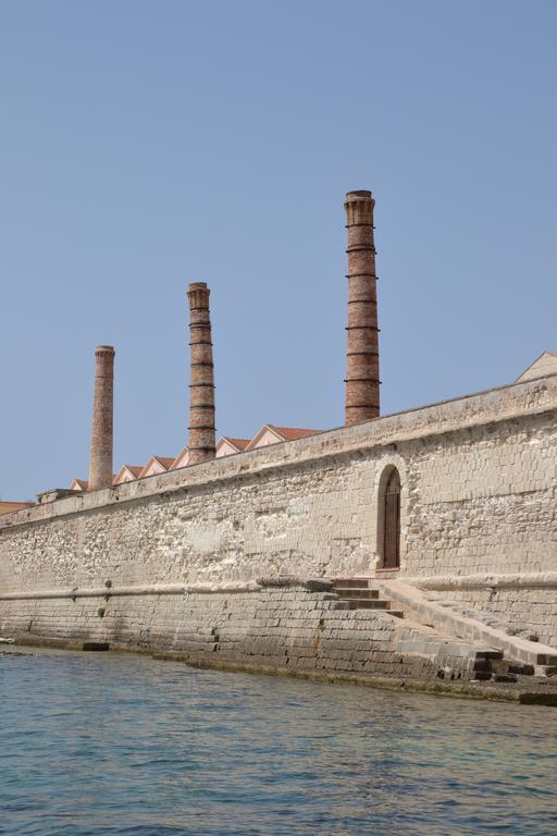 Hotel Il Portico Φαβινιάνα Εξωτερικό φωτογραφία