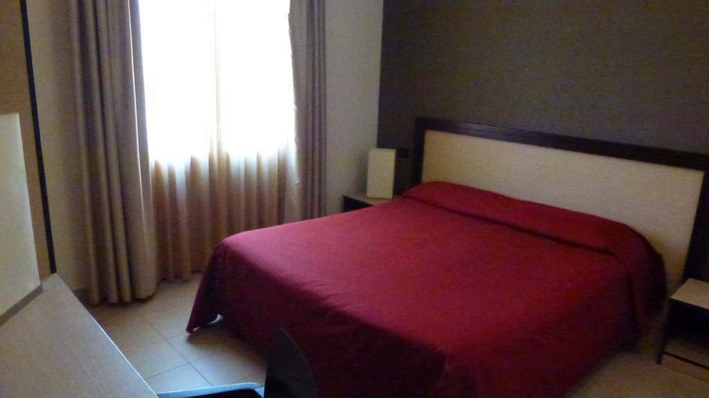 Hotel Il Portico Φαβινιάνα Εξωτερικό φωτογραφία
