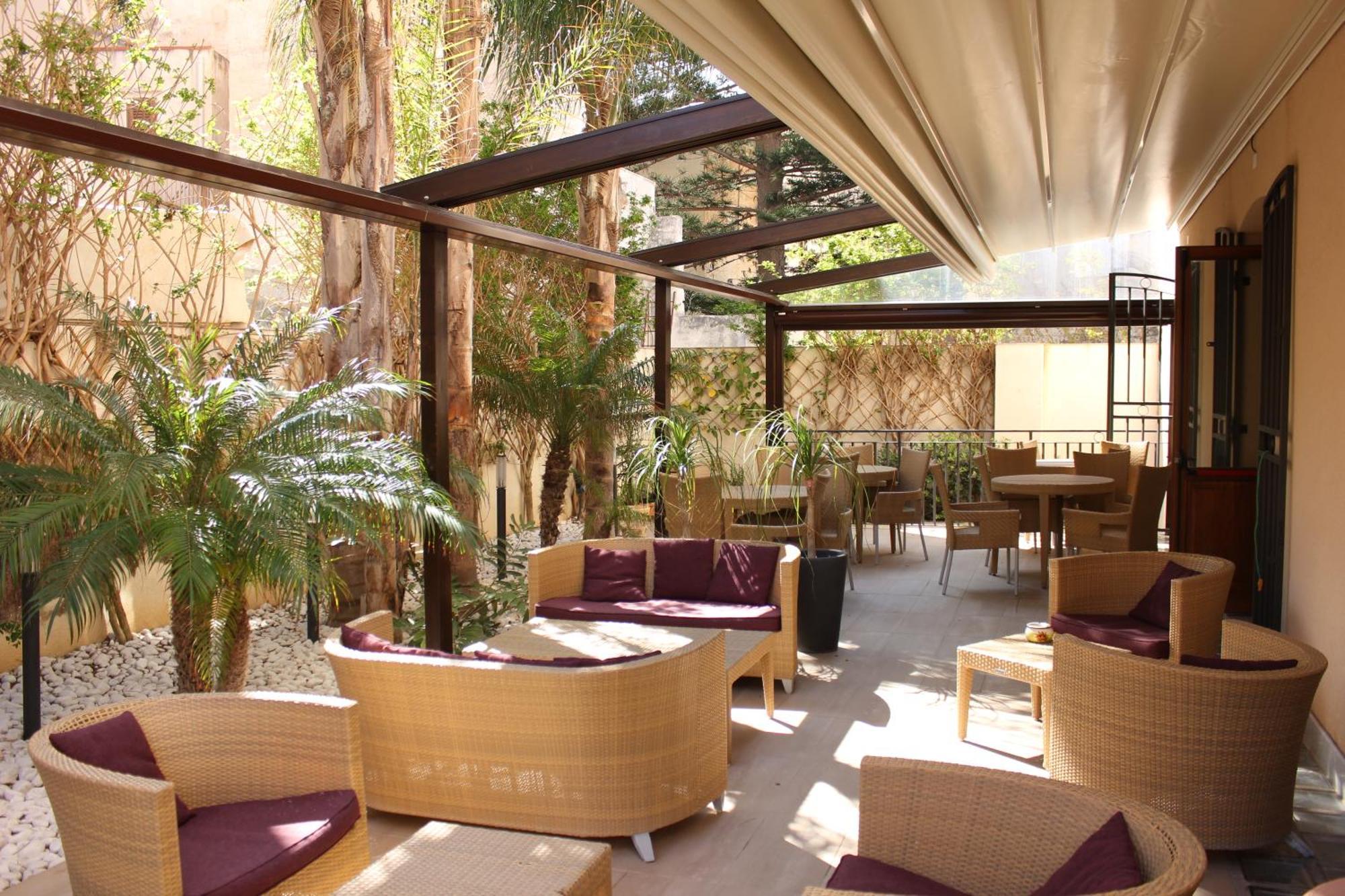 Hotel Il Portico Φαβινιάνα Εξωτερικό φωτογραφία