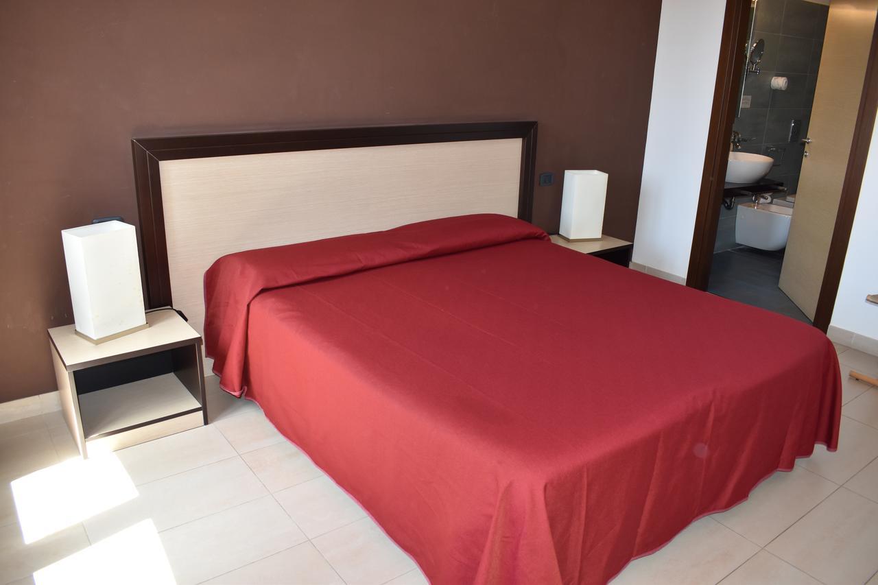 Hotel Il Portico Φαβινιάνα Εξωτερικό φωτογραφία